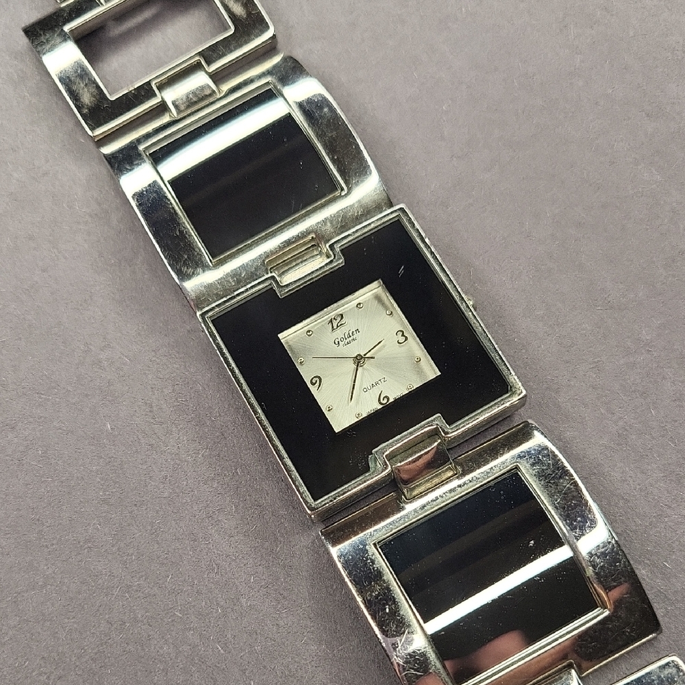 Golden Classic Ladies Watch